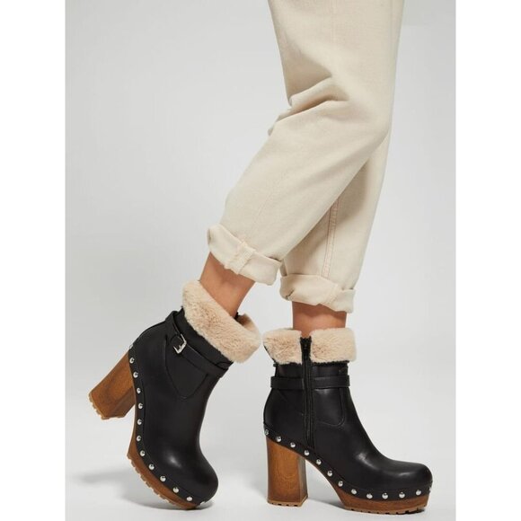 Guess Women’s Leather Booties Faux Fur & Studded Block Heels In Black Size 8.5 - Picture 2 of 7